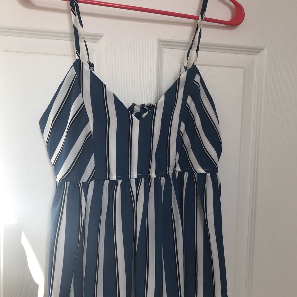 Blue and white going out top with open back